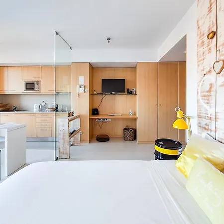 Cm Antas Studios Porto Room photo