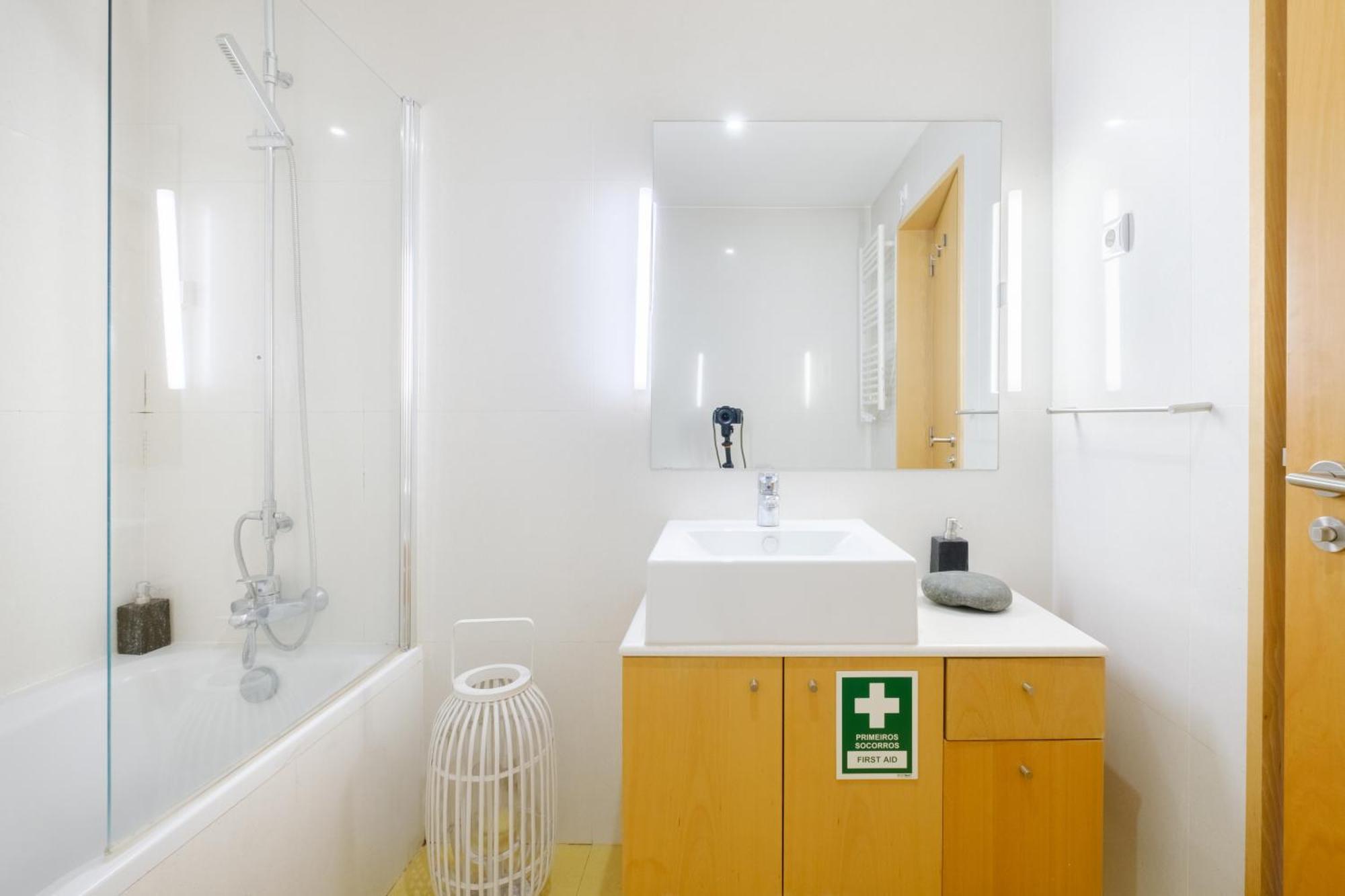 Cm Antas Apartment Porto